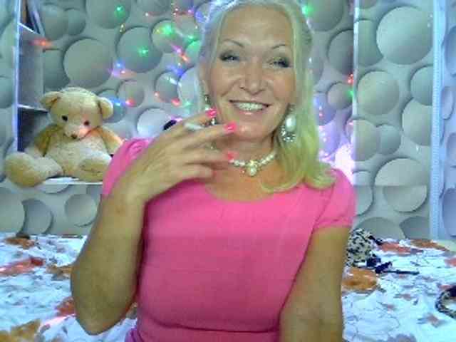 LizSage webcam