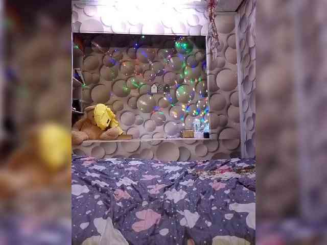 LizSage webcam
