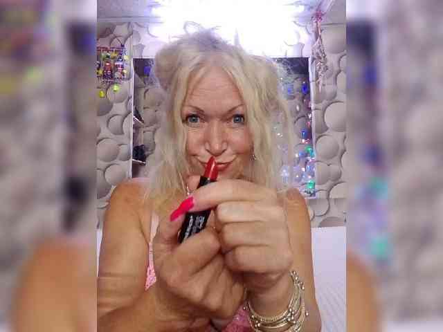 LizSage webcam