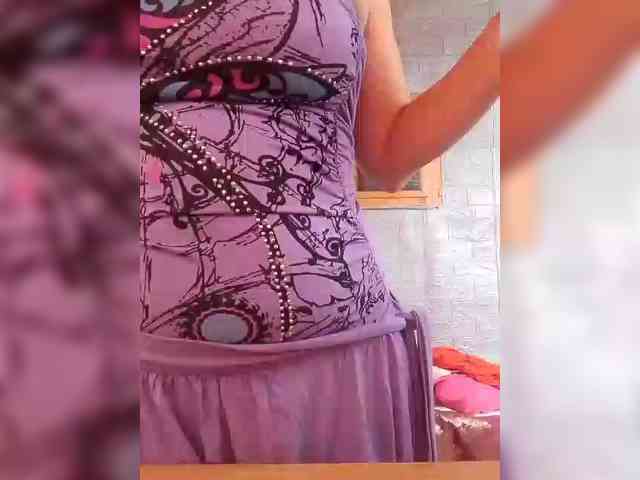 LizSage webcam