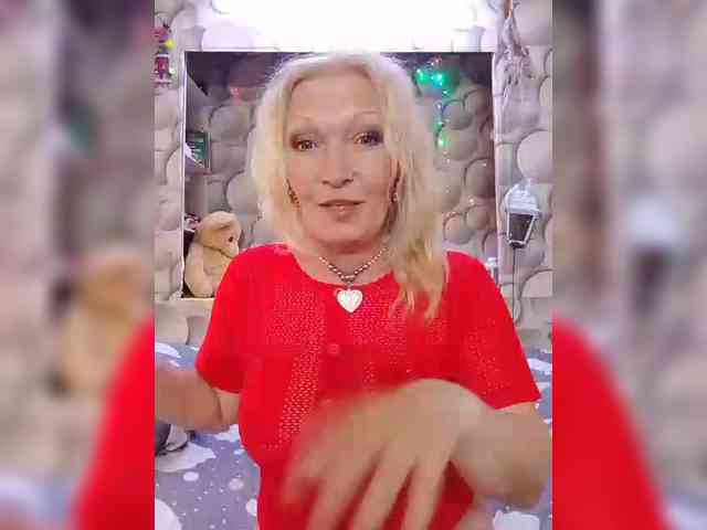 LizSage webcam