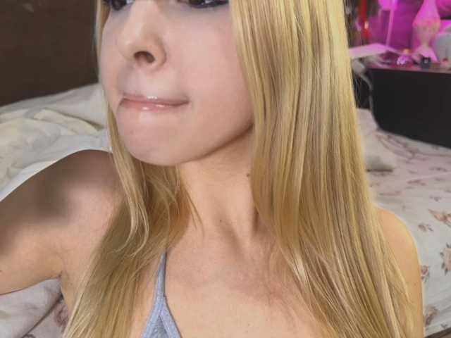 Mzxhhh live cam on BongaCams