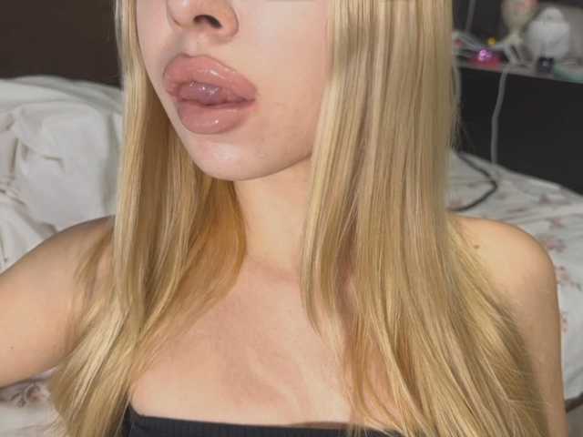 Mzxhhh live cam on BongaCams