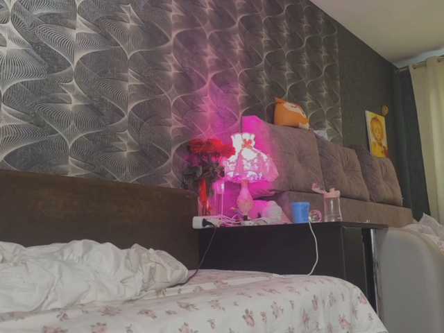 Mzxhhh live cam on BongaCams