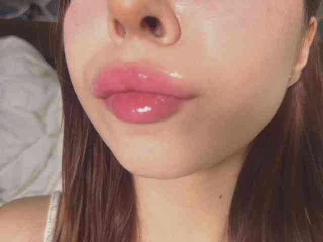 Lalala___ webcam