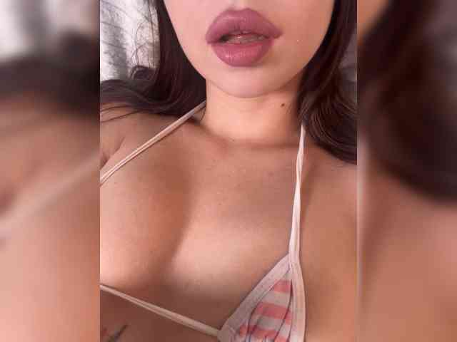 Lalala___ webcam