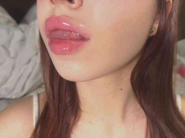 Lalala___ webcam