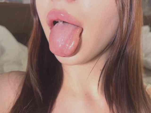 Lalala___ webcam