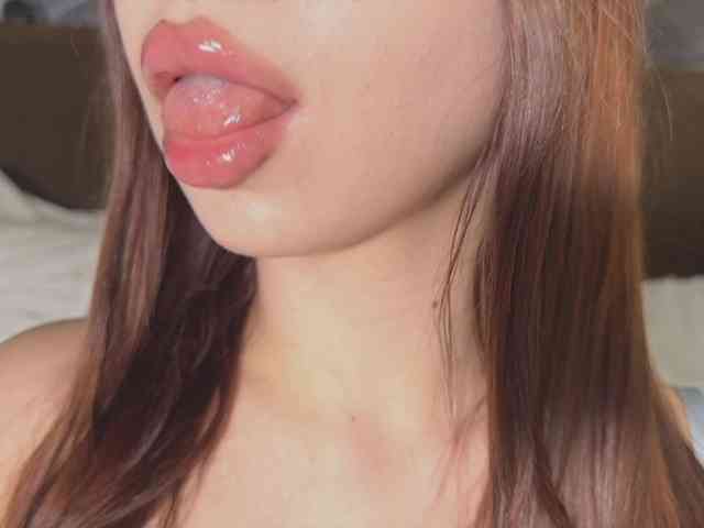 Lalala___ webcam