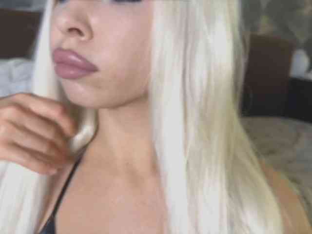 Lalala___ webcam