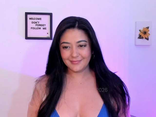 Lauratoro live cam on BongaCams