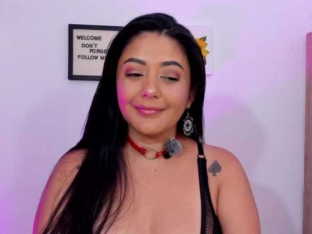 Lauratoro live cam on BongaCams