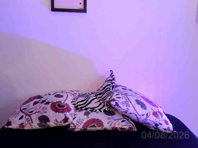 Lauratoro webcam