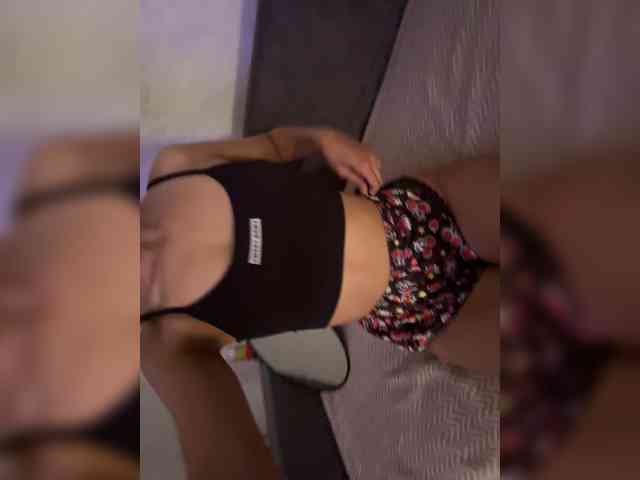 Azia_love_ webcam