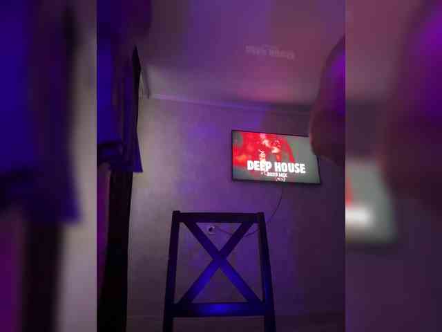 Azia_love_ webcam