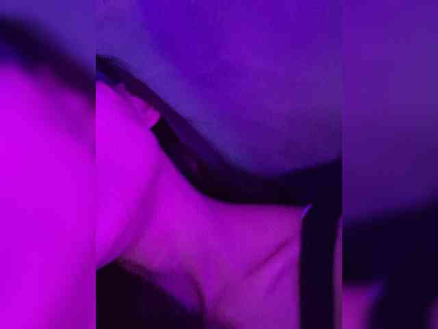 Azia_love_ webcam