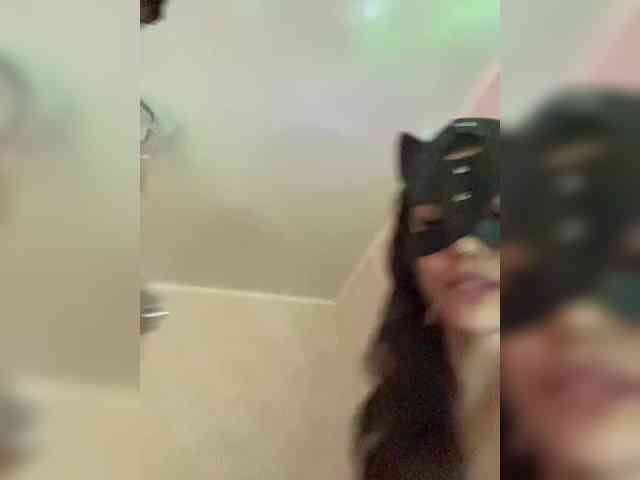 Azia_love_ webcam