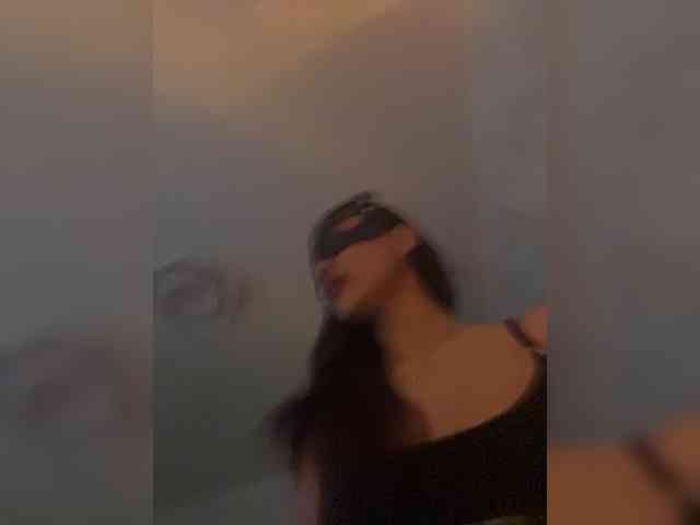 Azia_love_ webcam