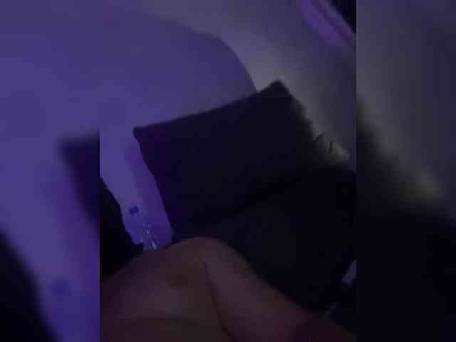 Azia_love_ webcam