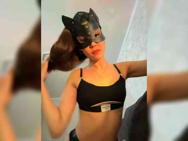Azia_love_ webcam