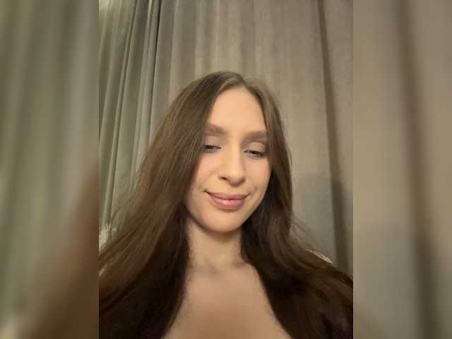 Mi Mi live cam