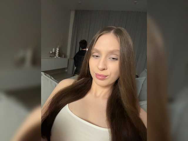 PARTYNEXTNEXT live cam preview