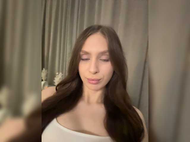 Mi Mi live cam