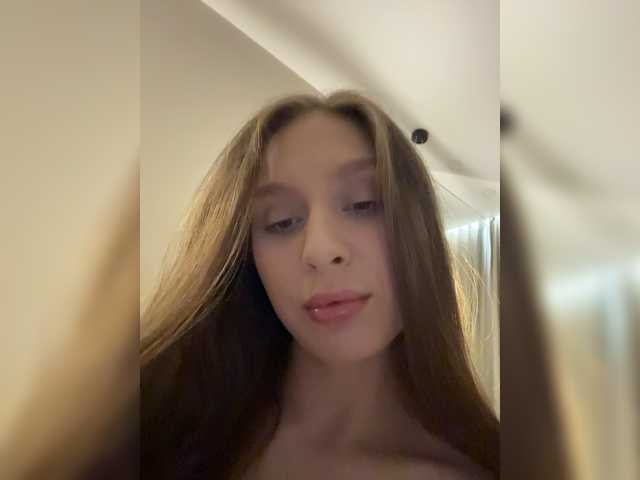 модель PARTYNEXTNEXT