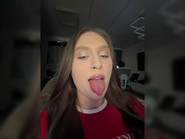 PARTYNEXTNEXT's BongaCams profile