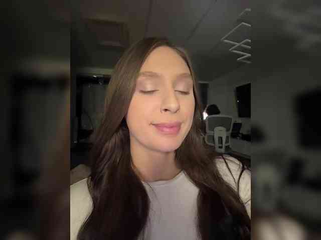 PARTYNEXTNEXT webcam