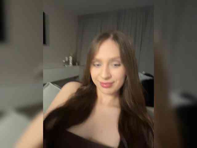 Partynextnext's cam show statistics and live stream