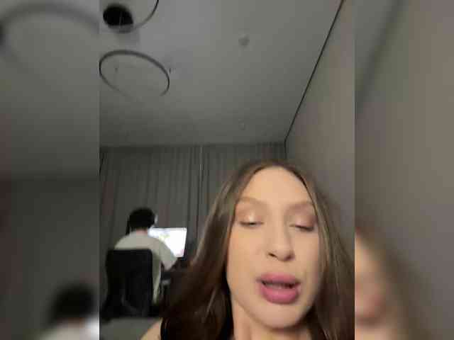 PARTYNEXTNEXT webcam