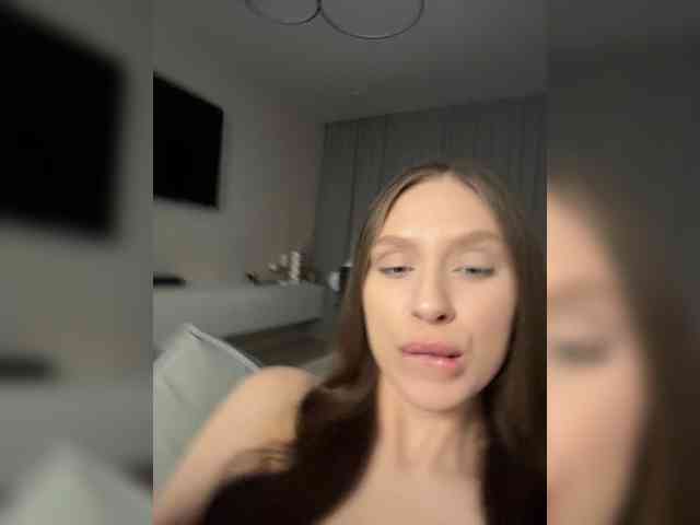PARTYNEXTNEXT webcam