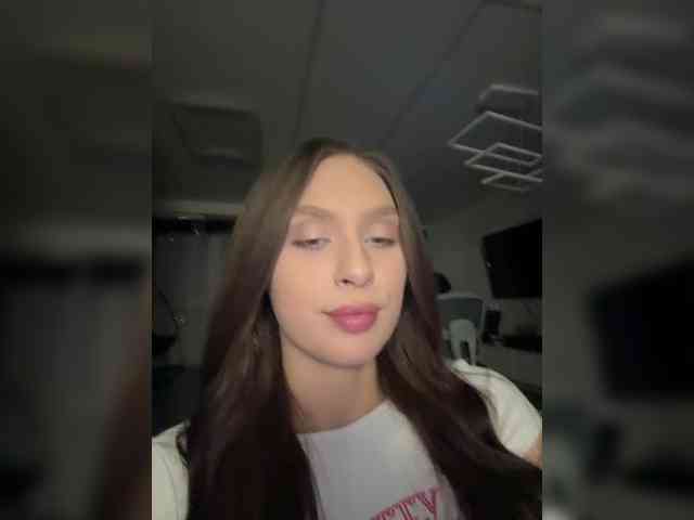 PARTYNEXTNEXT webcam