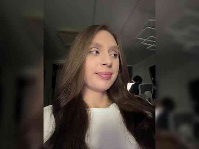 PARTYNEXTNEXT webcam