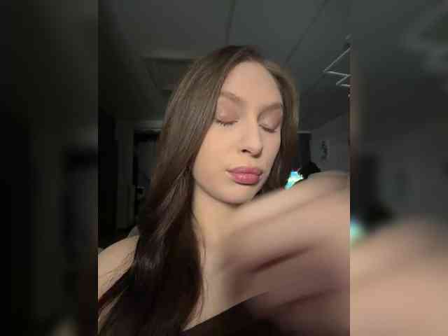 PARTYNEXTNEXT webcam