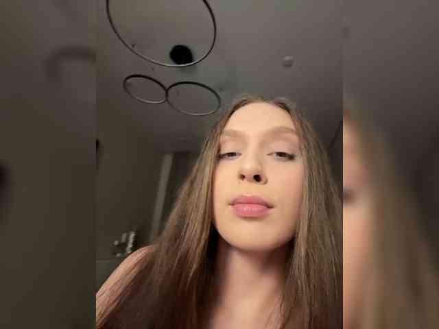 PARTYNEXTNEXT webcam