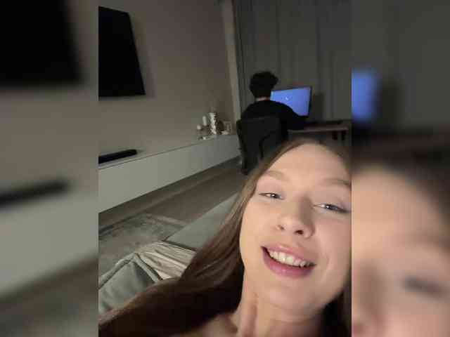 PARTYNEXTNEXT webcam