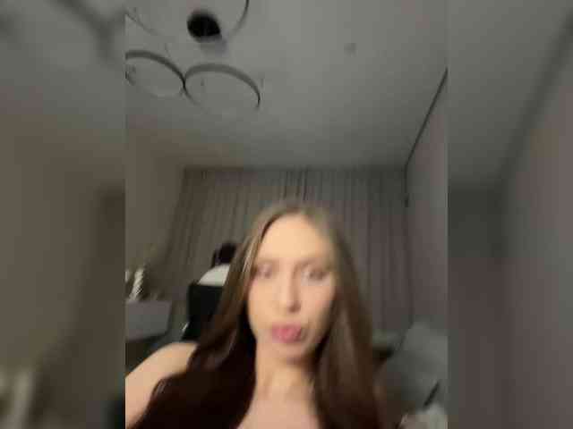 PARTYNEXTNEXT webcam