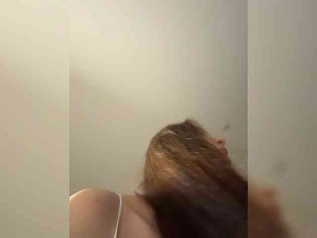 PARTYNEXTNEXT webcam