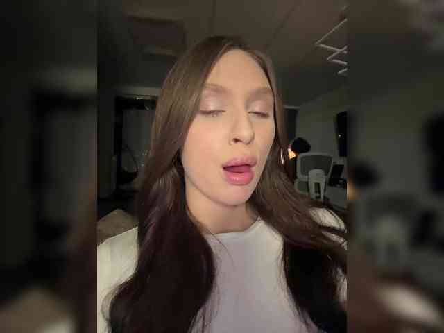 PARTYNEXTNEXT webcam