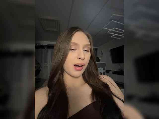 PARTYNEXTNEXT webcam