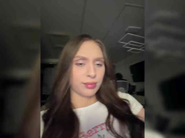 PARTYNEXTNEXT webcam