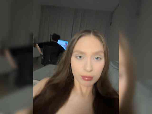 PARTYNEXTNEXT webcam