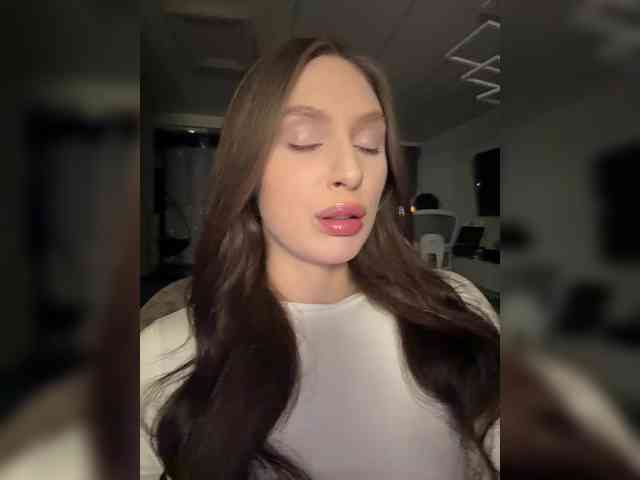 PARTYNEXTNEXT webcam