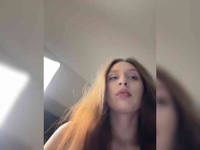 PARTYNEXTNEXT webcam