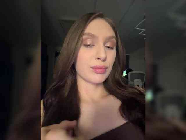 PARTYNEXTNEXT webcam