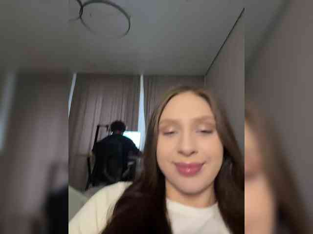 PARTYNEXTNEXT webcam