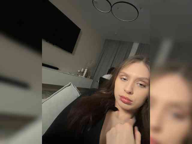 PARTYNEXTNEXT webcam