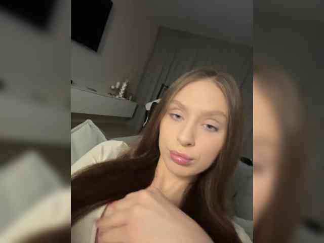 PARTYNEXTNEXT webcam